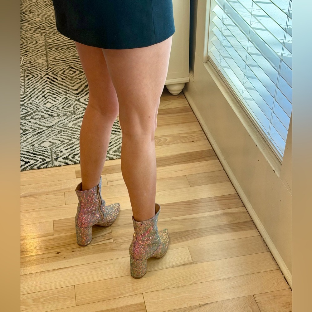 Glitter booties - made in Brazil! Size 6! - Picture 3 of 6